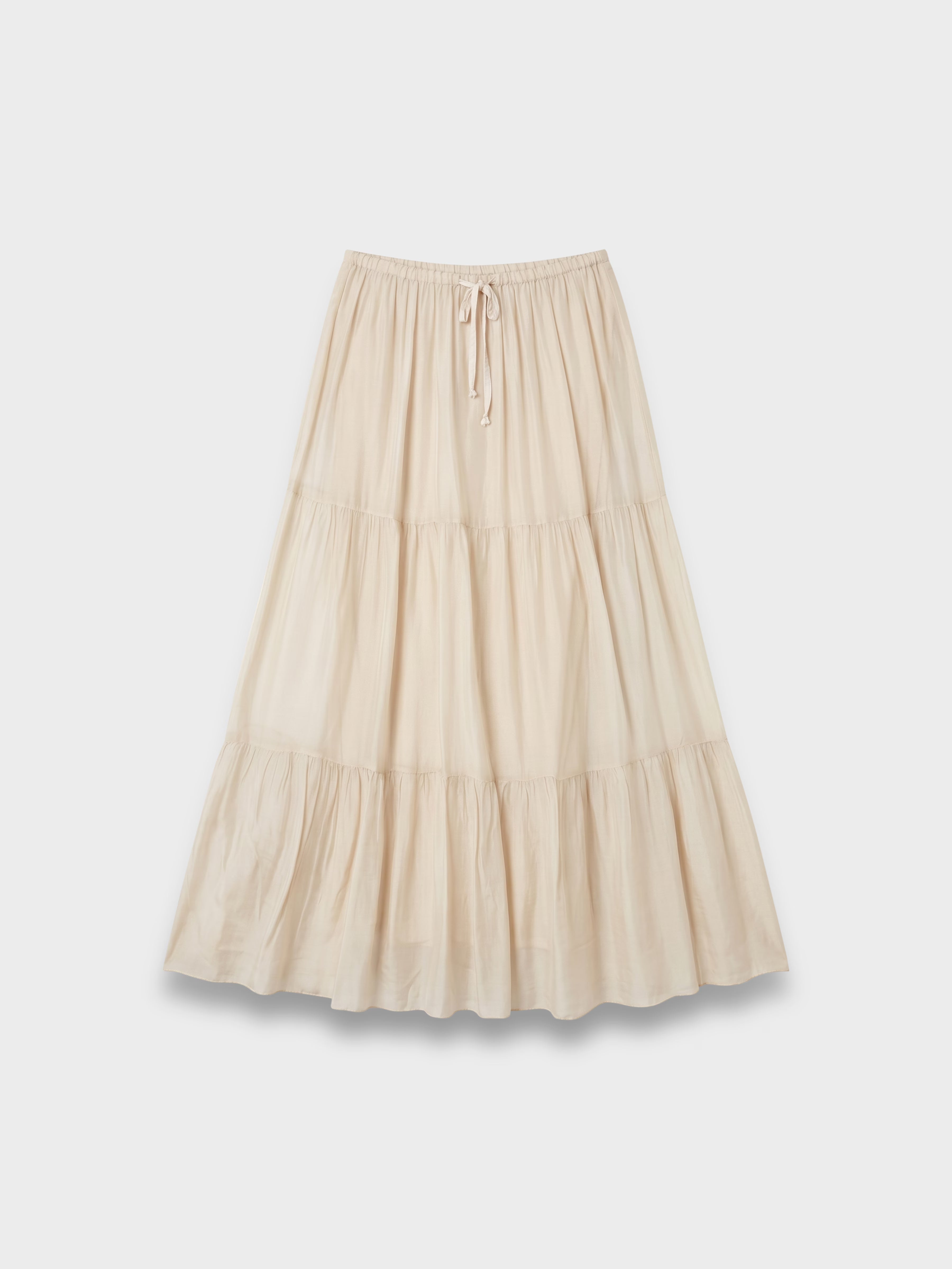 Tiered silk skirt with lace